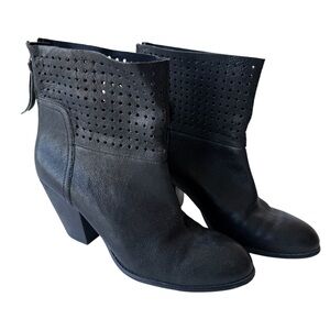 Ninewest Hippychic Leather Suede Black Ankle Boots Women’s Sz 11